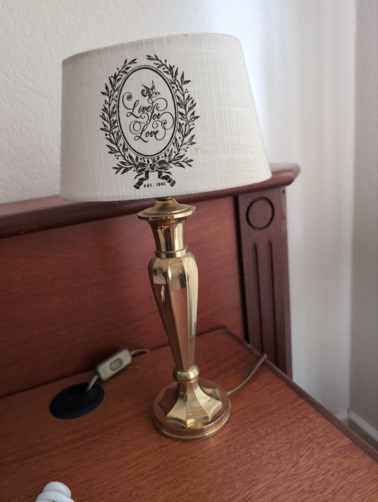 Vintage tafellamp met stoffen kap en messing voet, Ophalen, Gebruikt, Met kap, Vintage