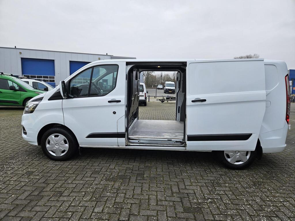Ford Transit Custom 2.0 TDCI L2H1 Airco Trekhaak Auto 129pk, Auto's, Bestelauto's, Euro 6, 4 cilinders, 129 pk, Wit