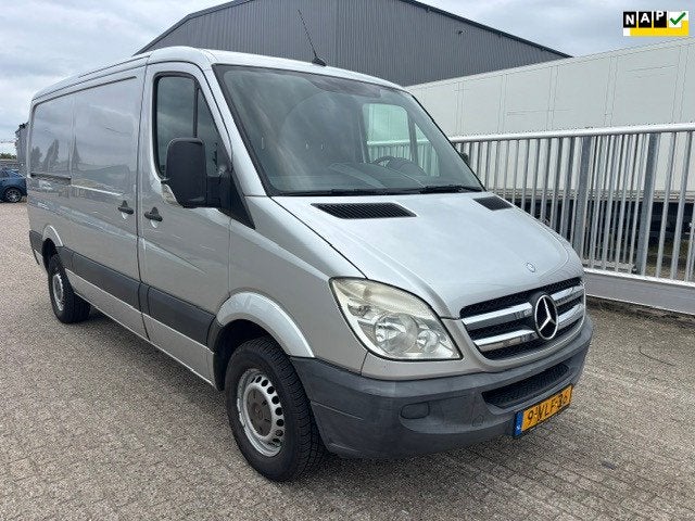 Mercedes-Benz Sprinter 319 3.0 CDI 366 EHD V6 automatic euro, Auto's, Automaat, Euro 5, Gebruikt, Zwart