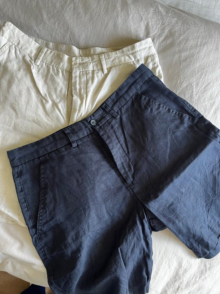 Linnen shorts van Zara - Beige en Donkerblauw, Ophalen of Verzenden, Gedragen, Maat 52/54 (L), Beige