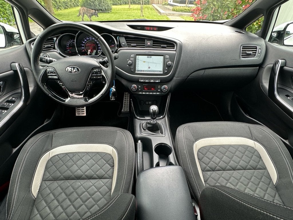 Kia Cee'd Sportswagon 1.0 T-GDi GT-Line Summer Edition|PANOR, Auto's, Kia, Voorwielaandrijving, Gebruikt, Euro 6, Leder en Stof