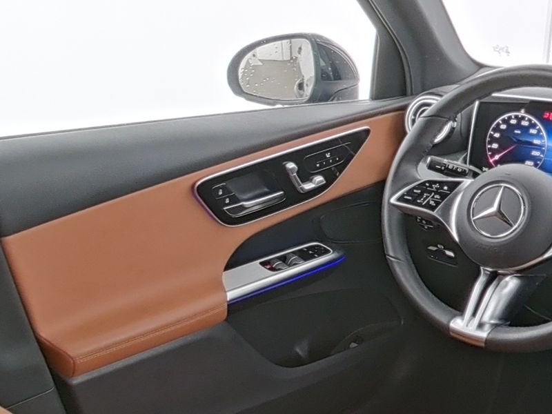 Mercedes-Benz GLC 300 e 4MATIC Plug-In Hybride Trekhaak | Me, Auto's, Automaat, 12 maanden, Zwart, Plug-in hybride