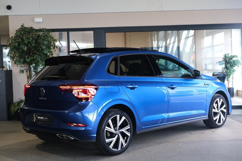 Volkswagen Polo 1.0 TSI 2x R-Line DSG Pano Navi Led Cam Virt, Auto's, Gebruikt, 150 pk, Blauw, Alcantara
