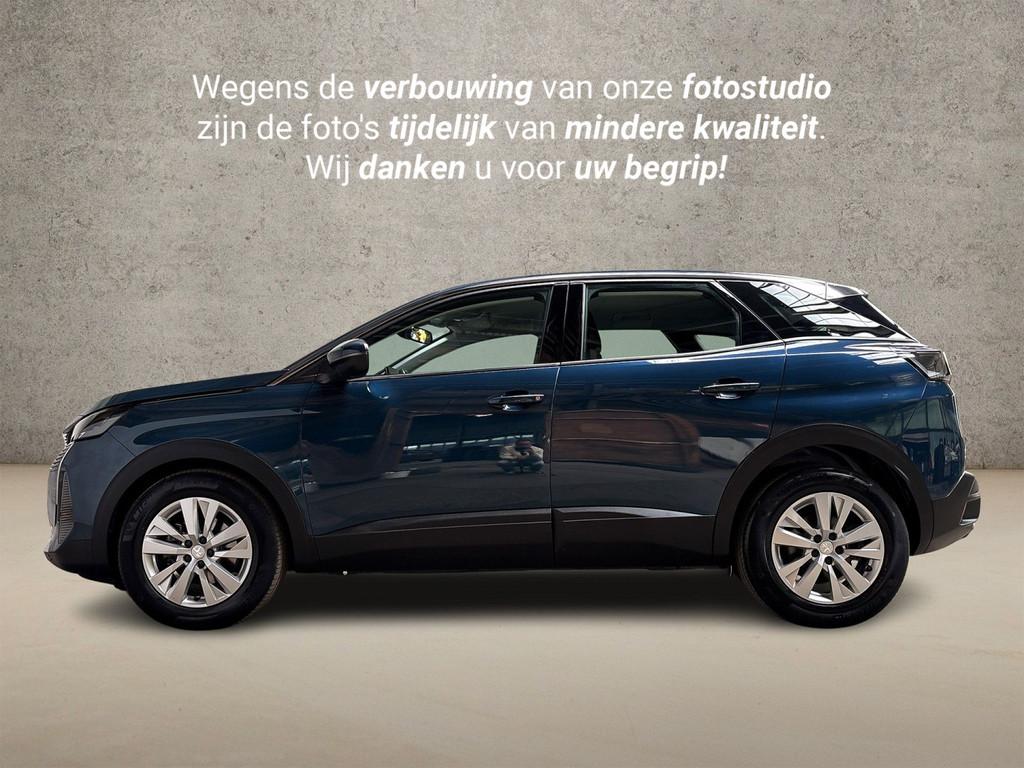 Peugeot 3008 1.2 PureTech Sport (APPLE CARPLAY, GROOT NAVI,, Voorwielaandrijving, 12 maanden, Stof, Gebruikt