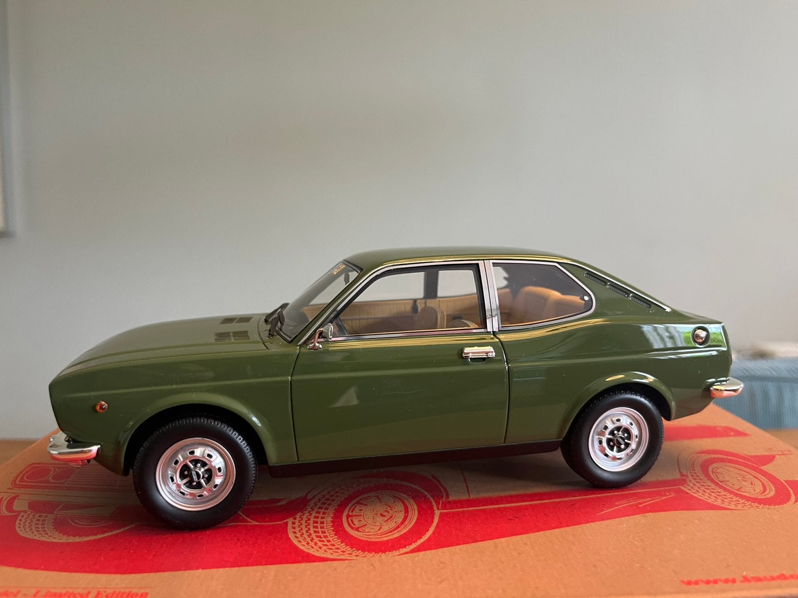 1-18 Fiat 128 coupe 1300 SL 1972 Laudoracing Laudo, Hobby en Vrije tijd, Ophalen of Verzenden, Nieuw, Overige merken