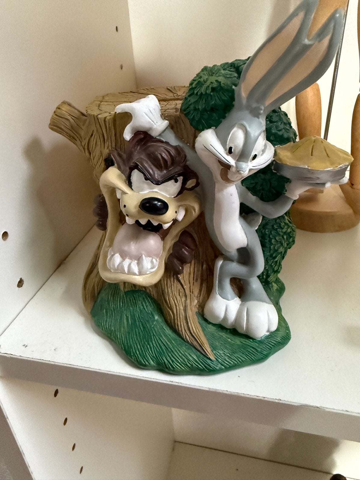 Looney Tunes Bugs Bunny & Taz beeldje, Ophalen of Verzenden, Gebruikt