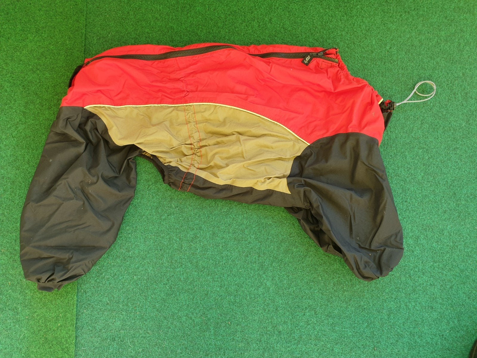 Hurtta hondenoverall met losse binnen fleece overall, Dieren en Toebehoren, Ophalen, Gebruikt, Hondenjas