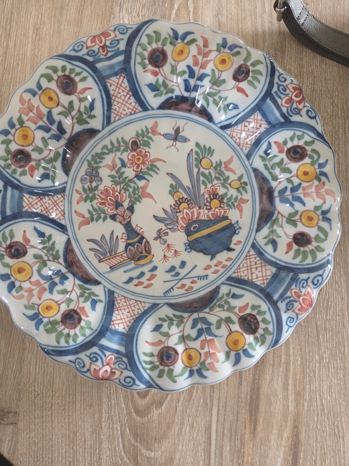 Makkum Tichelaar wandbord bloemmotief, Antiek en Kunst, Ophalen