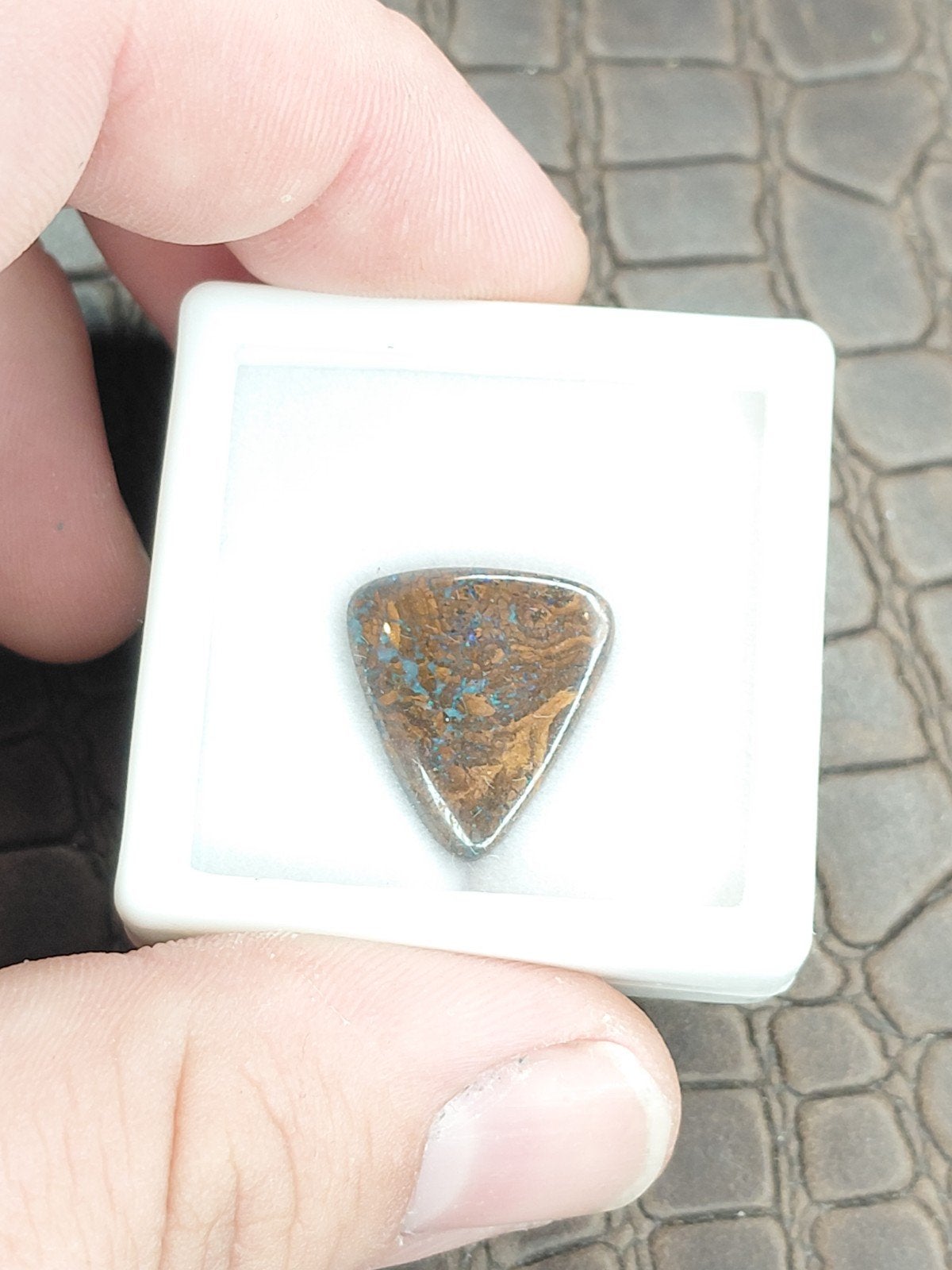 prachtige boulder opaal cabochon met groen schittering, Ophalen of Verzenden, Nieuw