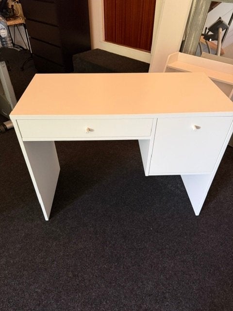 bureau, Huis en Inrichting, Ophalen, Met lades, 48 cm, Spaanplaat of MDF