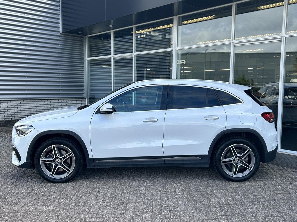 Mercedes-Benz GLA-klasse 250 e AMG Line | Panoramadak | Memo, Auto's, Mercedes-Benz, 4 cilinders, 16 kWh, Leder en Stof, Wit