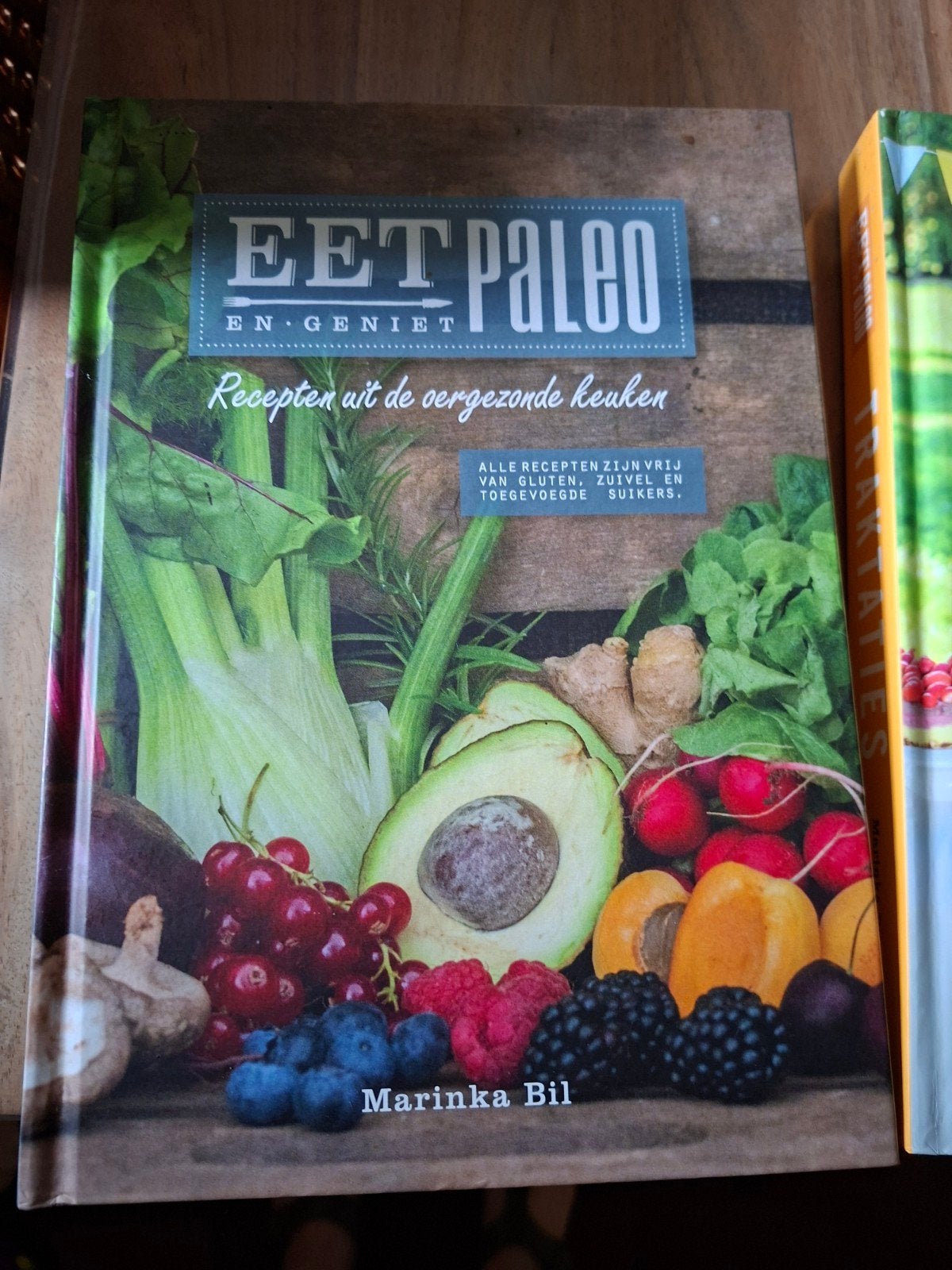 Div. Eet paleo, Marinka Bil (zie omschrijving), Boeken, Ophalen of Verzenden, Zo goed als nieuw, Overige gebieden