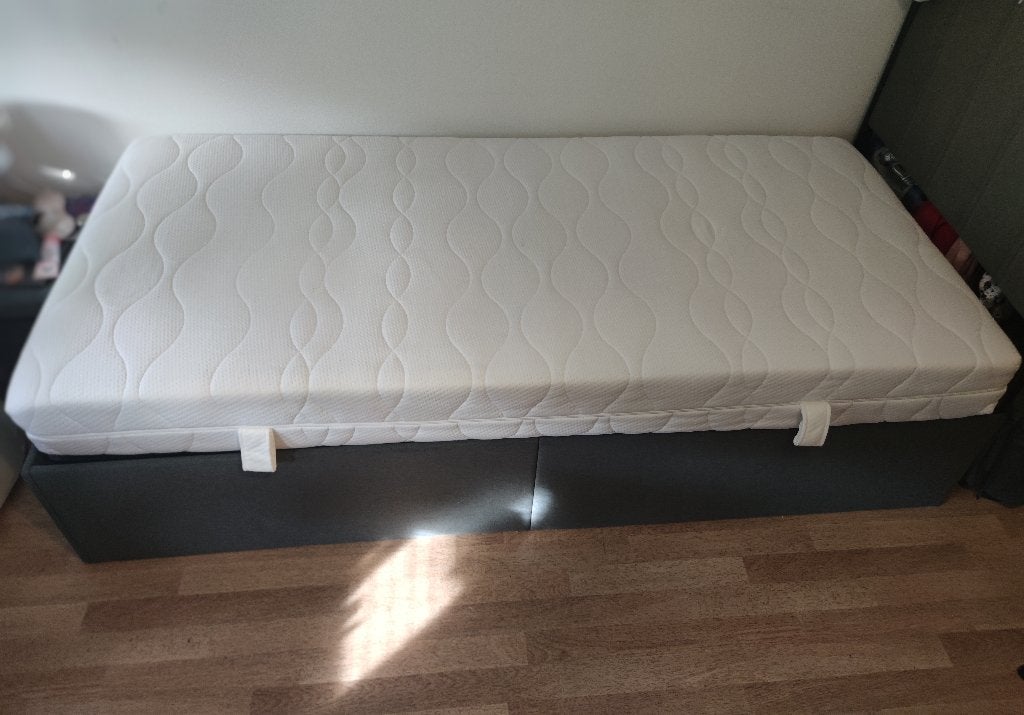 JYSK STRIA Springveermatras 90x200cm hard, Ophalen, 90 cm, Eenpersoons, Zo goed als nieuw
