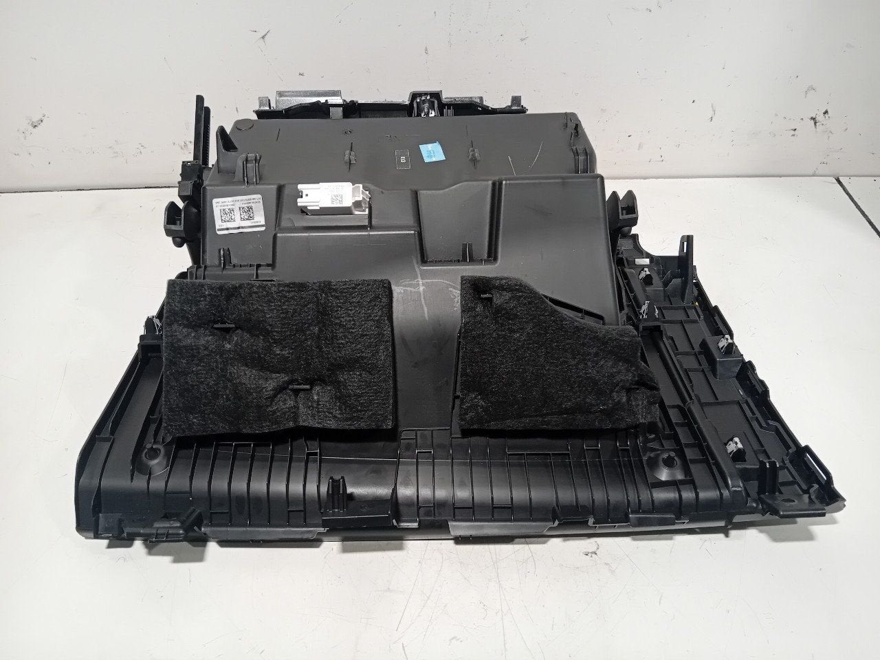 Dashboardkastje BMW 2 serie, Onderdelen@venauto.nl, Van der Ven Autorecycling B.V., Gebruikt, Ettenseweg 76, 4706 PB Roosendaal, The Netherlands