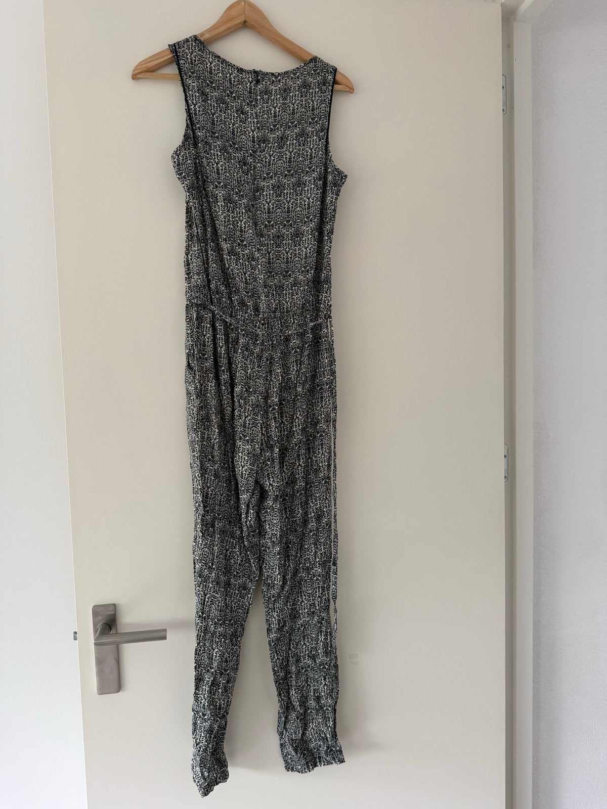 Steps Jumpsuit Zwart/Wit Maat 34, Kleding | Dames, Jumpsuits, Ophalen of Verzenden, Zo goed als nieuw, Maat 34 (XS) of kleiner