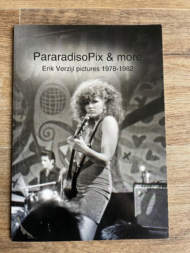 Fotoboek Paradiso Pics and More 1978-1982, Verzenden, Zo goed als nieuw, Boek, Tijdschrift of Artikel