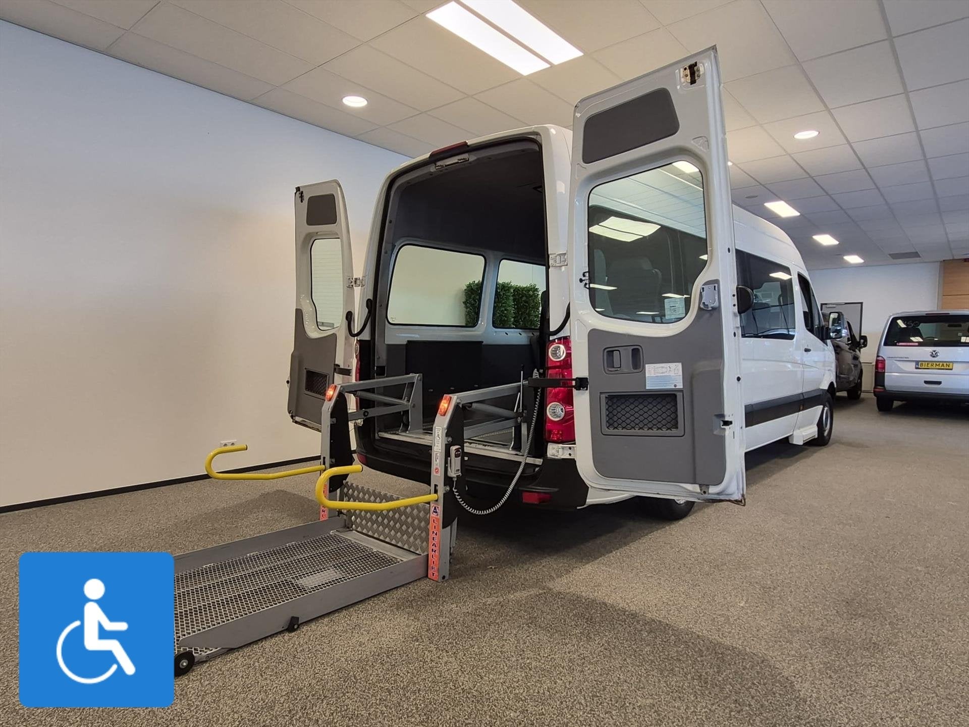 Volkswagen Crafter L3H2 Rolstoelbus Groepsvervoer, Elektrische ramen, 12 maanden, Gebruikt, Overige carrosserieën