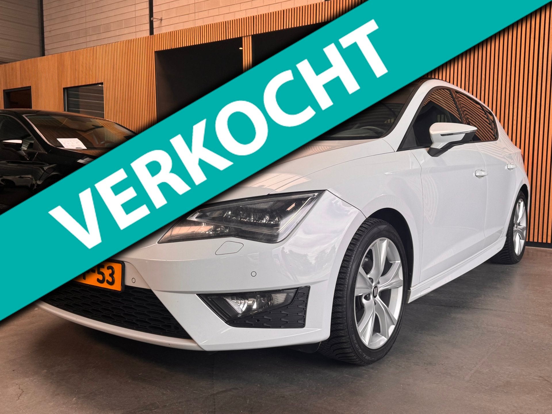 Seat Leon 1.4 TSI FR Pano|LED|PDC|Leder|Navi, Auto's, Voorwielaandrijving, Gebruikt, Zwart, 4 cilinders