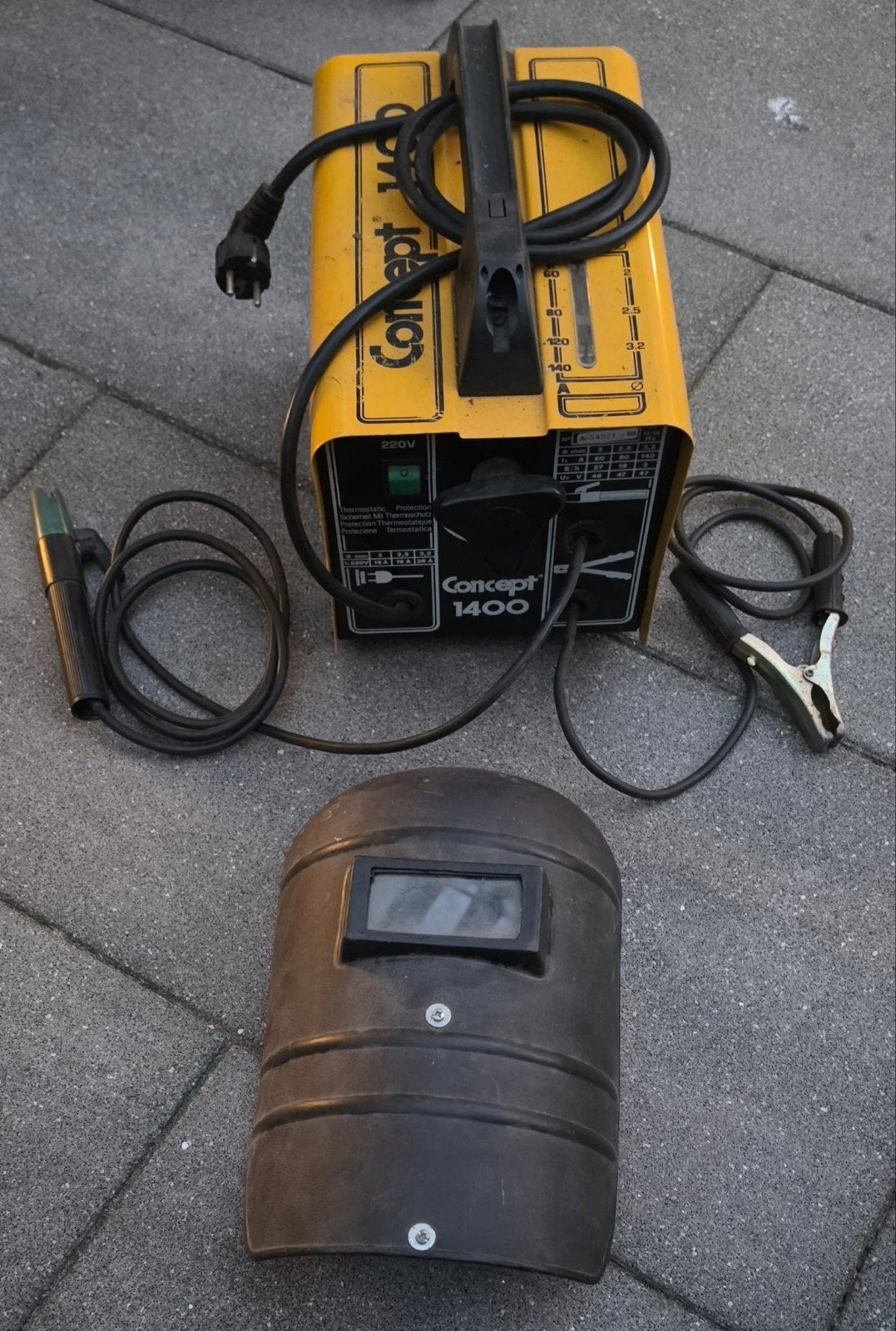 Concept 1400 Lasapparaat met Lasmasker, Ophalen