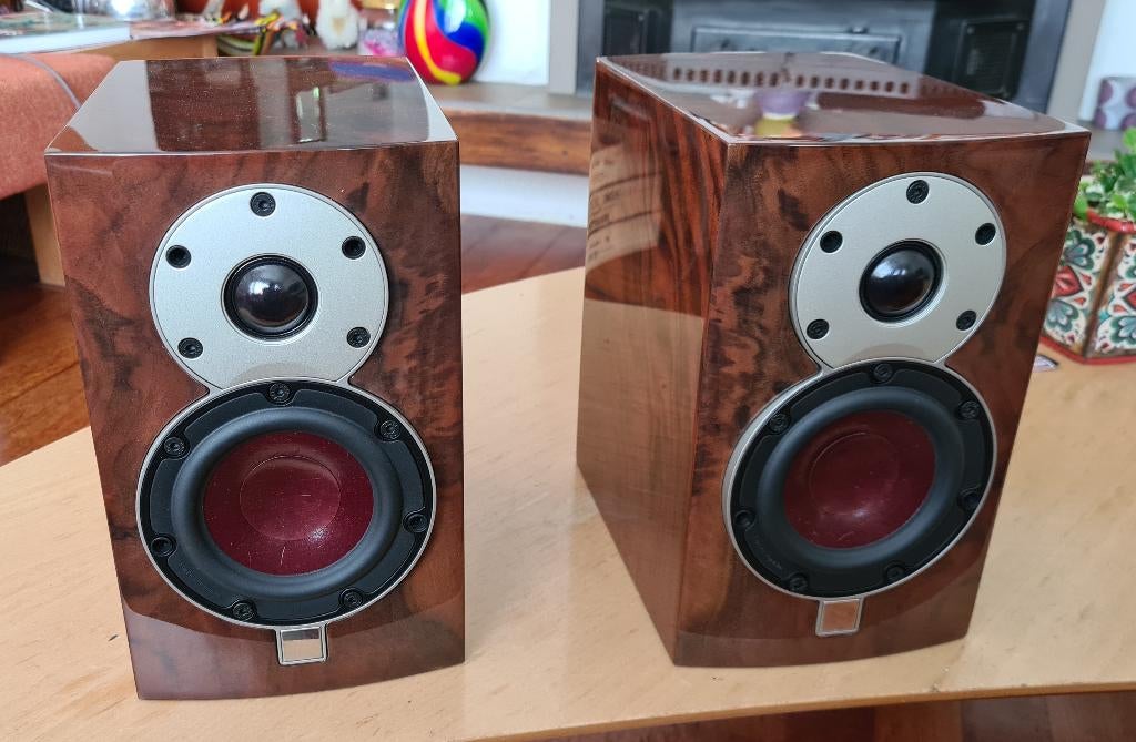 Dali Menuet SE, Audio, Tv en Foto, Luidsprekers, Overige merken, Ophalen of Verzenden, Zo goed als nieuw, 60 tot 120 watt