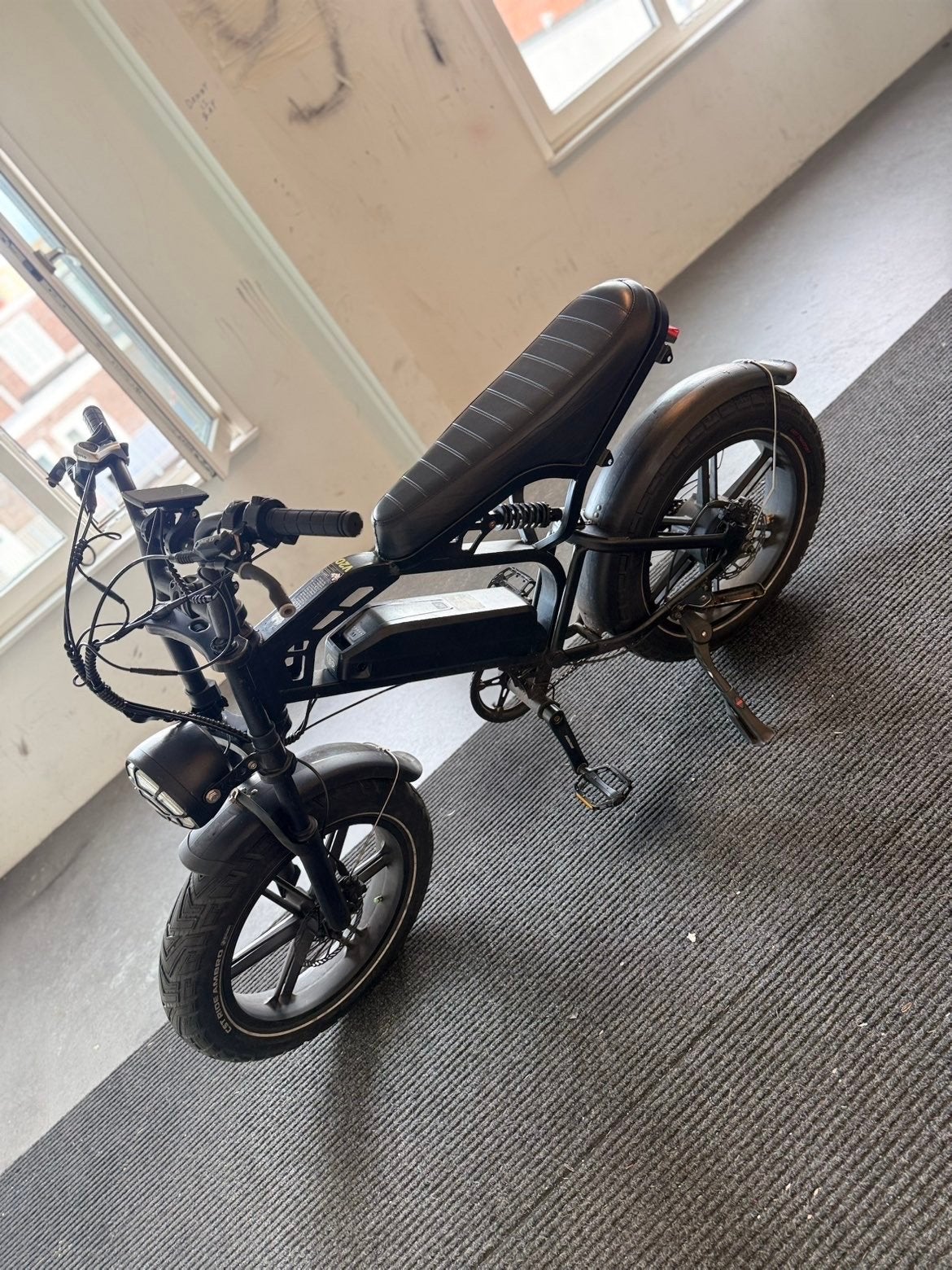 Stoere Fatbike E-bike - Zwart, Zo goed als nieuw, Zo goed als nieuw, 51 tot 55 cm, 50 km per accu of meer, Ophalen