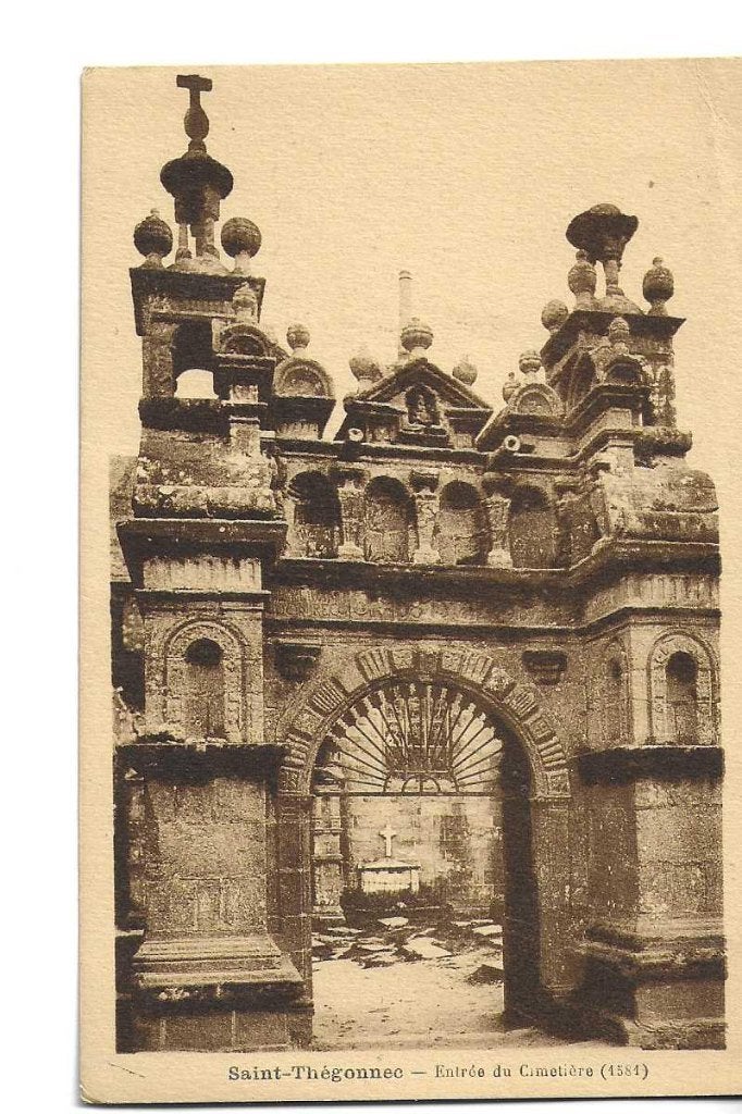 saint-thégonnec  begraafplaats uit 1581  broiz morlaix, Verzamelen, Ophalen of Verzenden, Voor 1920, Ongelopen, Frankrijk