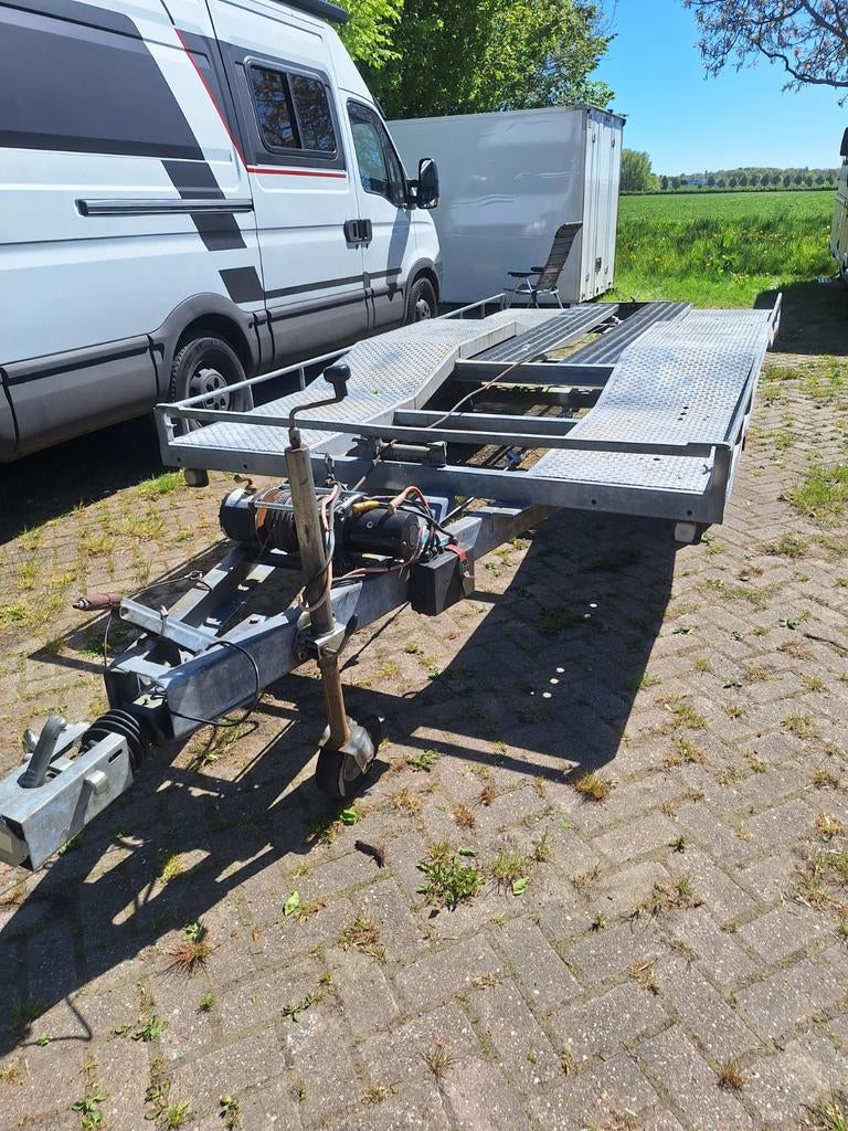 Witteveen autoambulance, Ophalen, Zo goed als nieuw