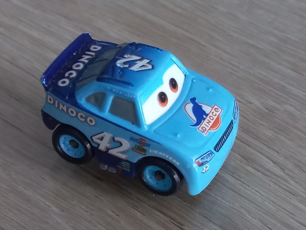 Mattel Disney Pixar Cars Mini Racers Cal Weathers, Ophalen of Verzenden, Zo goed als nieuw, Auto