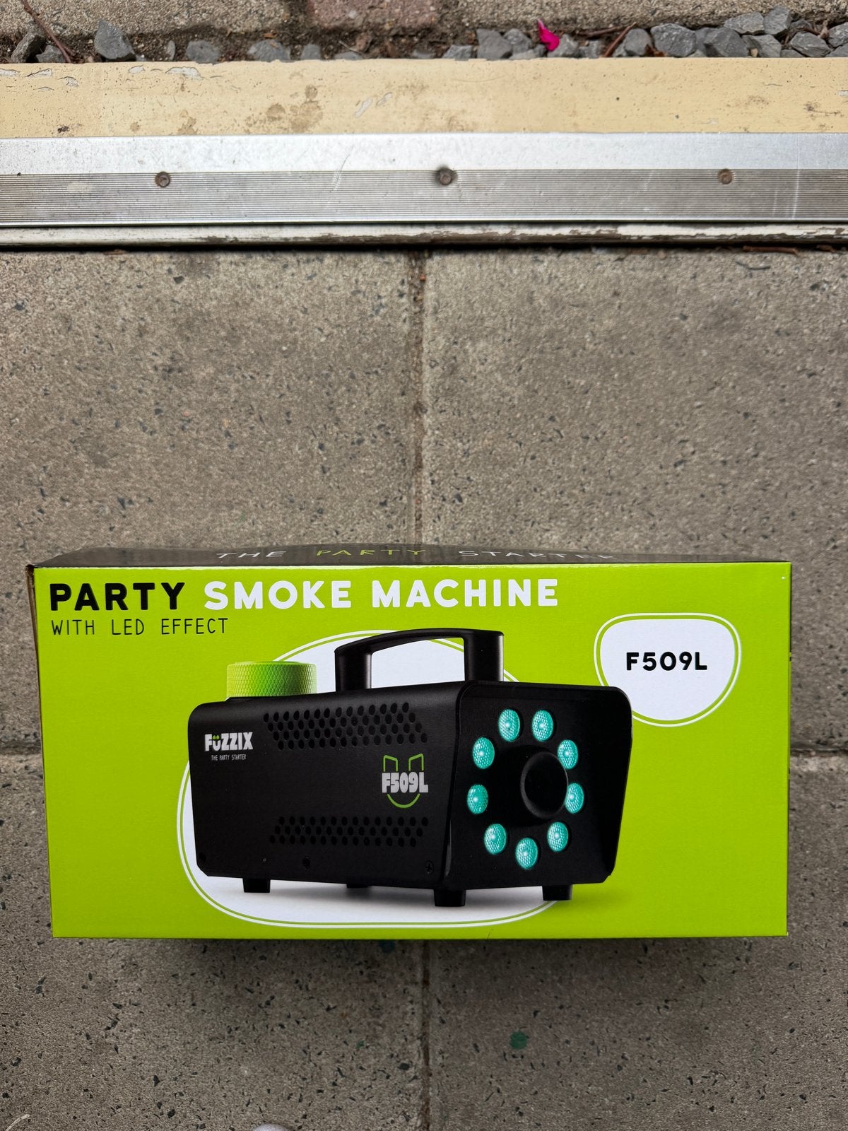 Rookmachine met LED-effect - Fuzzix F509L, Muziek en Instrumenten, Licht en Laser, Ophalen of Verzenden, Nieuw, Rookmachine, Kleur
