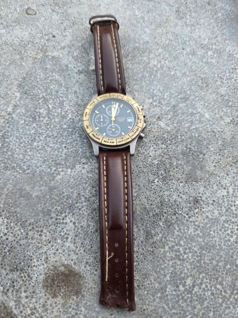Sekonda safari 3 ATM horloge, Ophalen of Verzenden, Leer, Overige merken