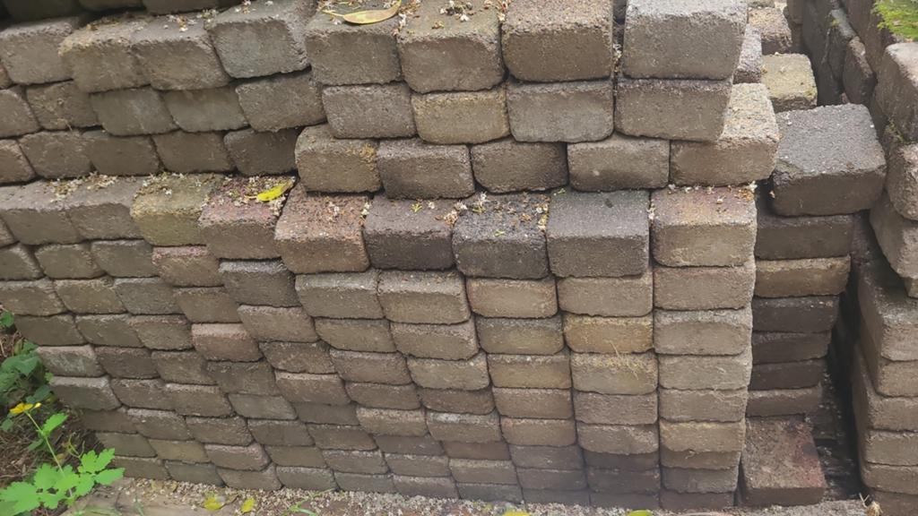 Ruim 20m2 Koppelstones / betonklinkers 10x10cm, Tuin en Terras, Ophalen, Beton, Klinkers