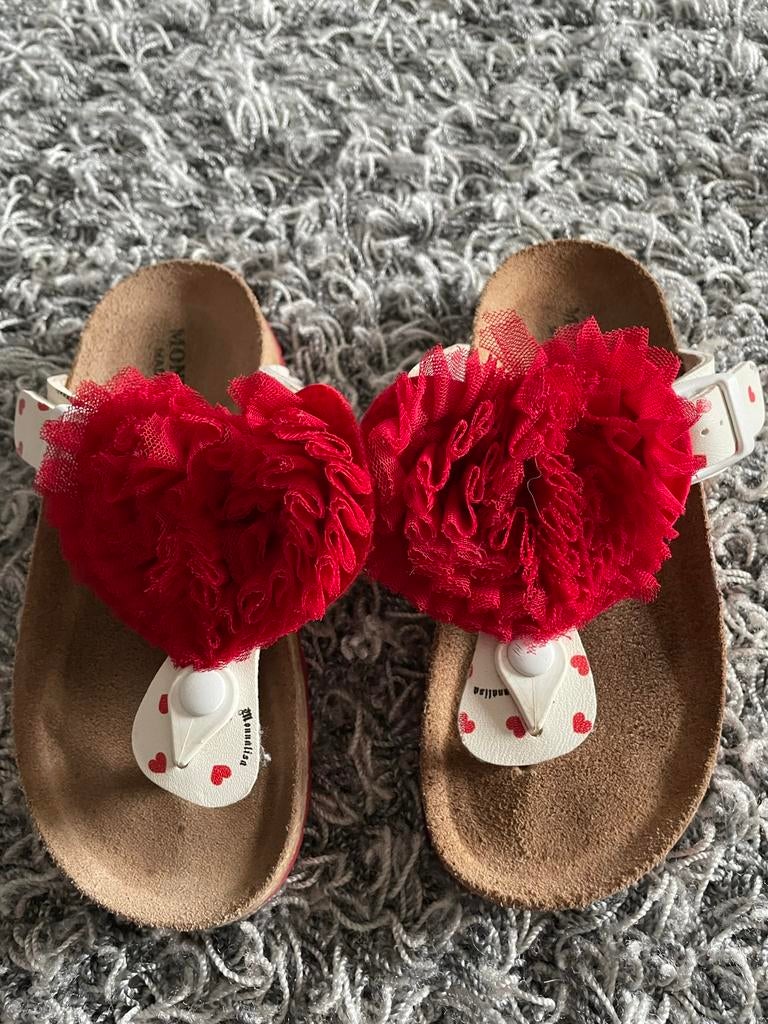 Monnalisa teenslippers maat 29, Meisje, Overige typen, Ophalen of Verzenden, Zo goed als nieuw