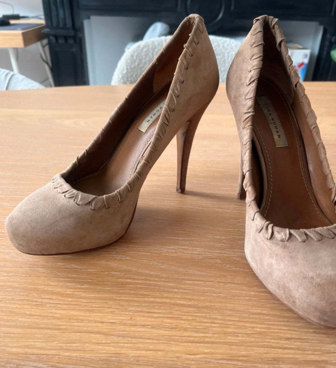 Pumps -38 - ZARA - beige, Ophalen of Verzenden, Zo goed als nieuw, Beige, Schoenen