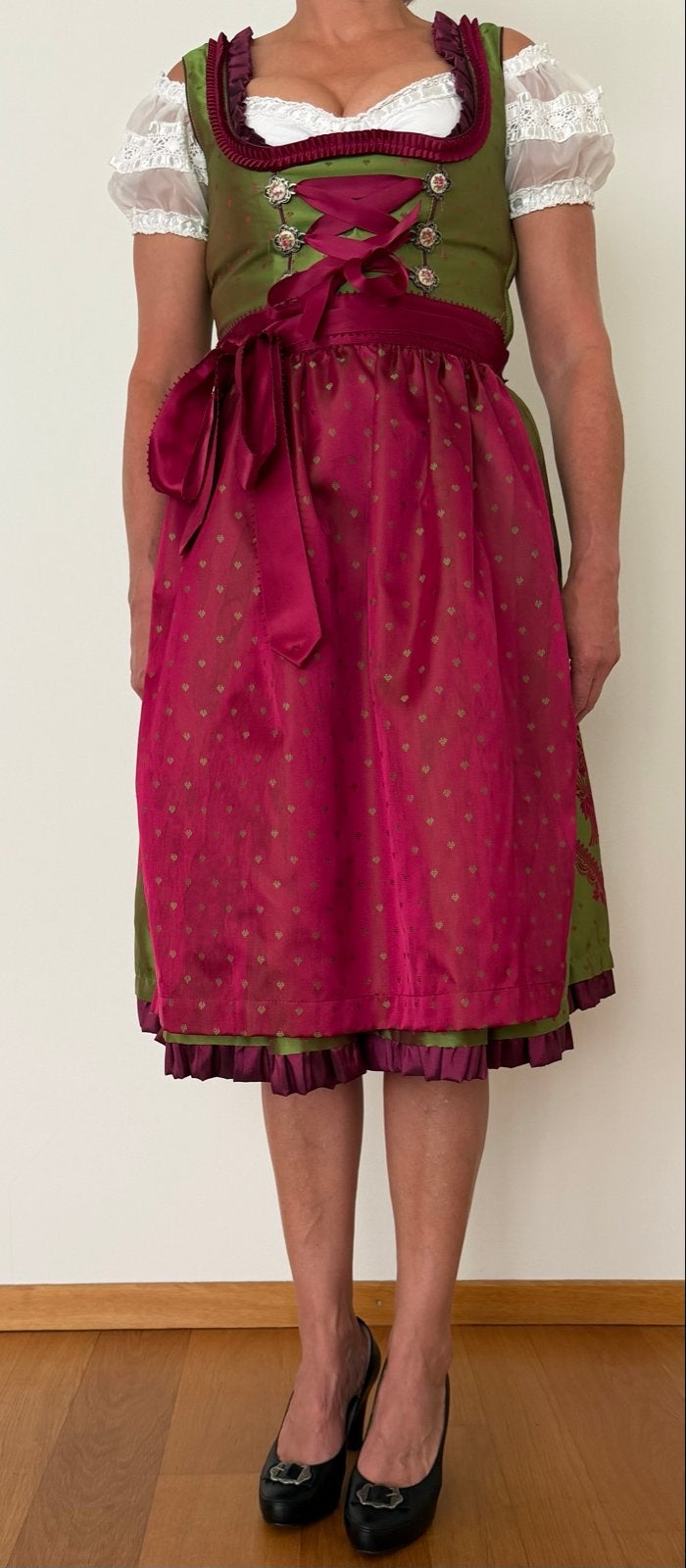 Mooie MarJo Dirndl - Maat 38, Maat 38/40 (M), Overige typen, Ophalen of Verzenden, Gedragen