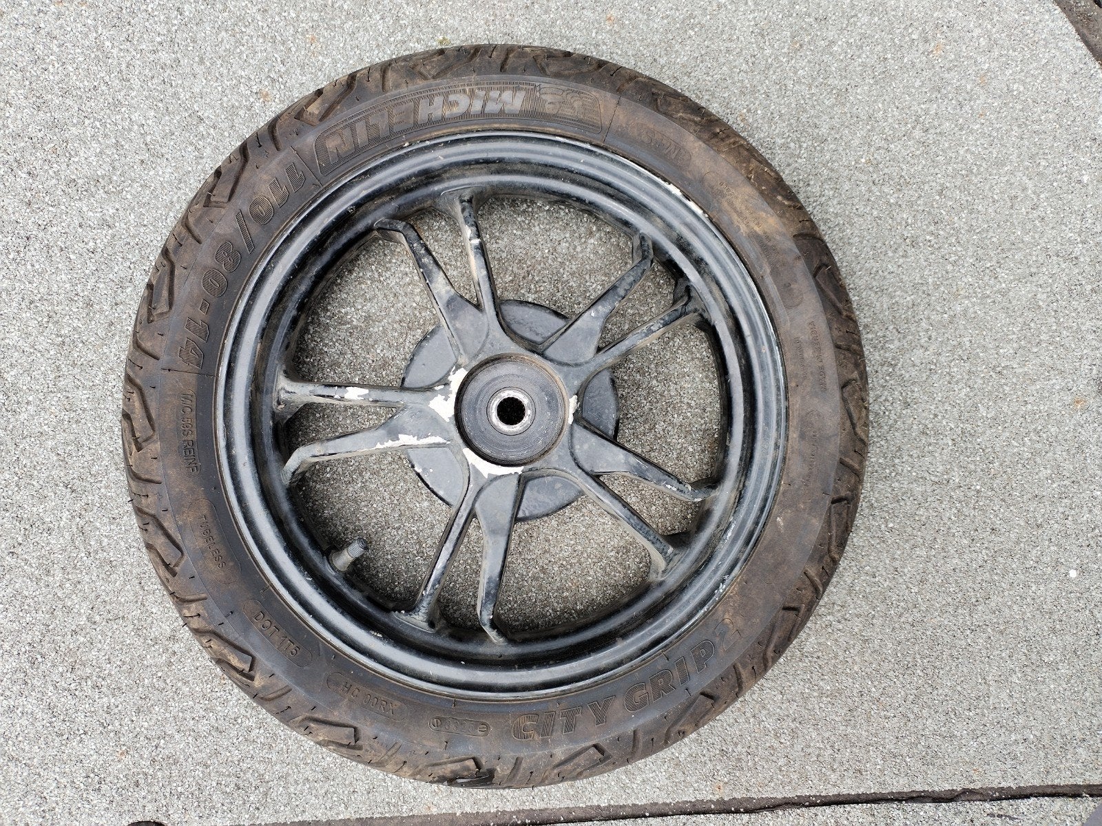 SYM JET 14 achterwiel met nieuwe band 110/80-14 (Michelin)!, Ophalen of Verzenden, Gebruikt, Overige typen, Overige merken
