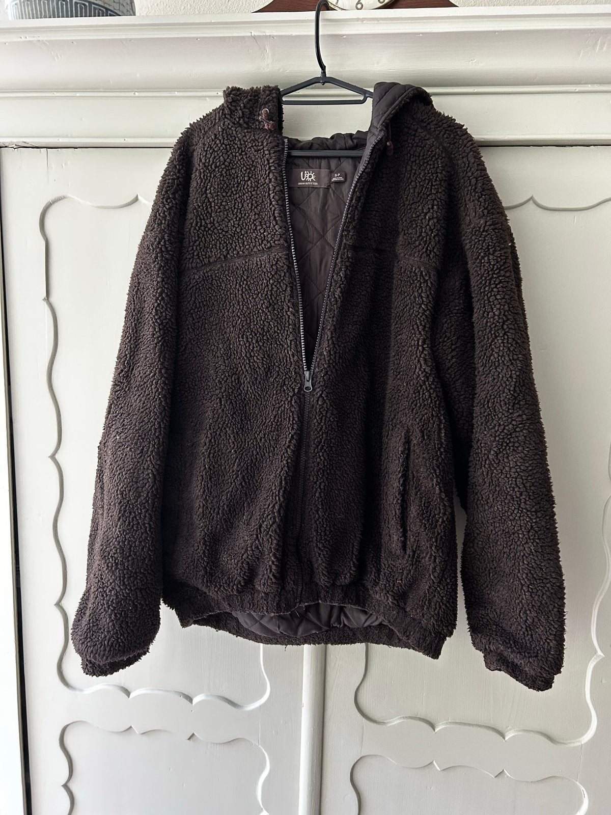 Urban Outfitters Teddy Jas Bruin - Maat S-P, Ophalen of Verzenden, Zo goed als nieuw, Bruin