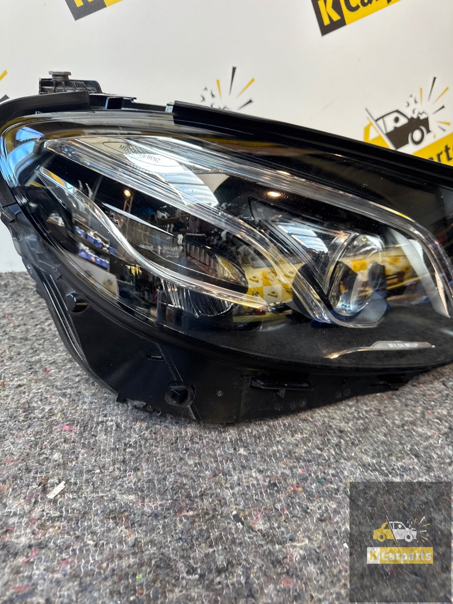Mercedes E- klasse W283 W213 Koplamp Rechts A2139064804KZ, Gebruikt, Mercedes-Benz AG, Mercedes-Benz, Ophalen of Verzenden