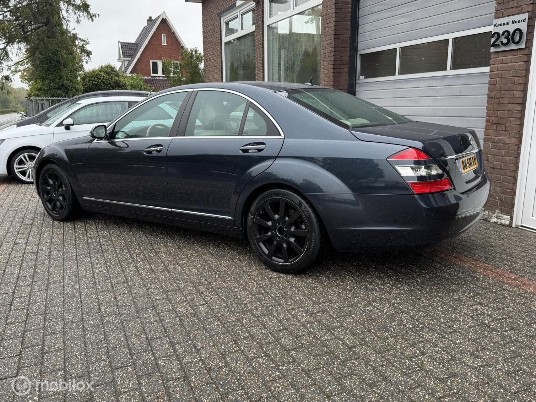 Mercedes S klasse 350 LEDER/AIRCO/CRUISE/SOUND/LUCH.V, Auto's, Automaat, 1780 kg, Achterwielaandrijving, Gebruikt