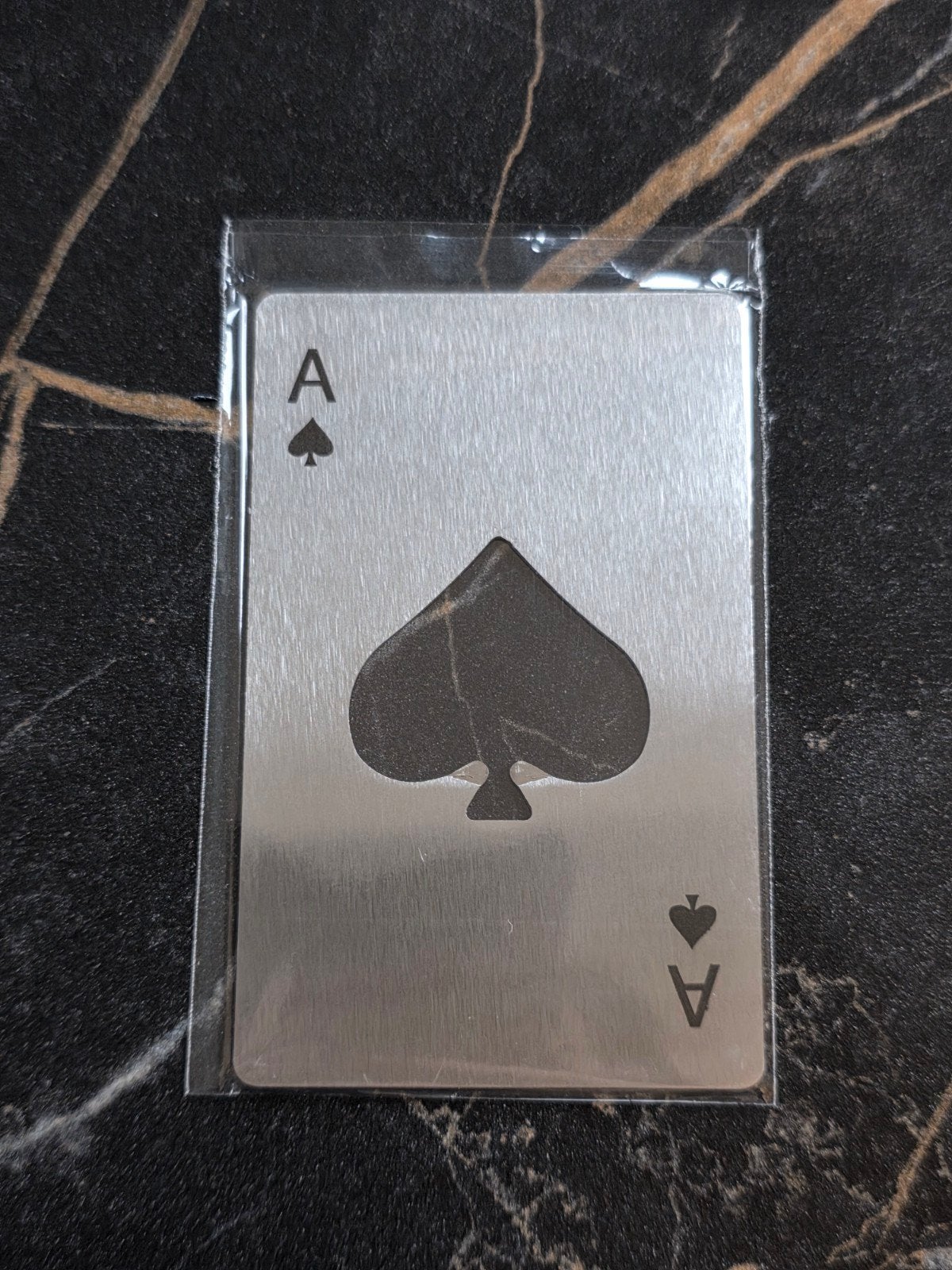 Flesopener bieropener kaart schoppen aas zilver NIEUW, Ophalen of Verzenden, Nieuw