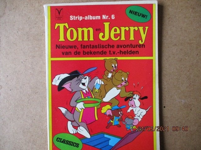 adv2485 tom en jerry album, Boeken, Stripboeken, Eén stripboek, Ophalen, Gelezen
