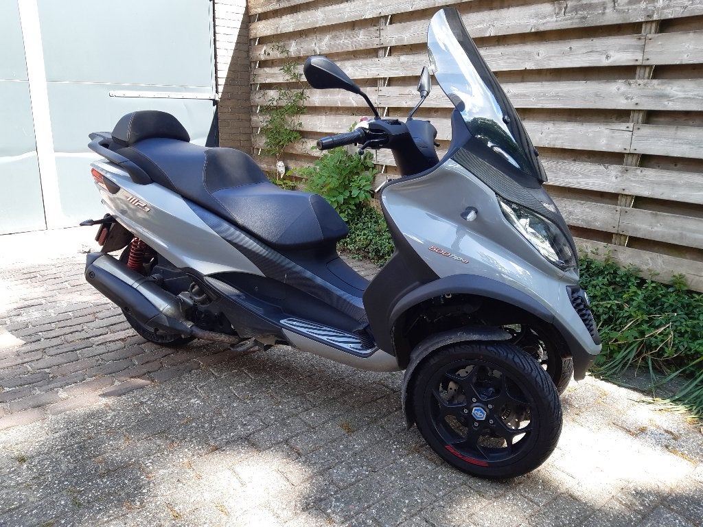 Piaggio MP3 500 LT, Scooter, Occasion, Motorrijbewijs A, Particulier