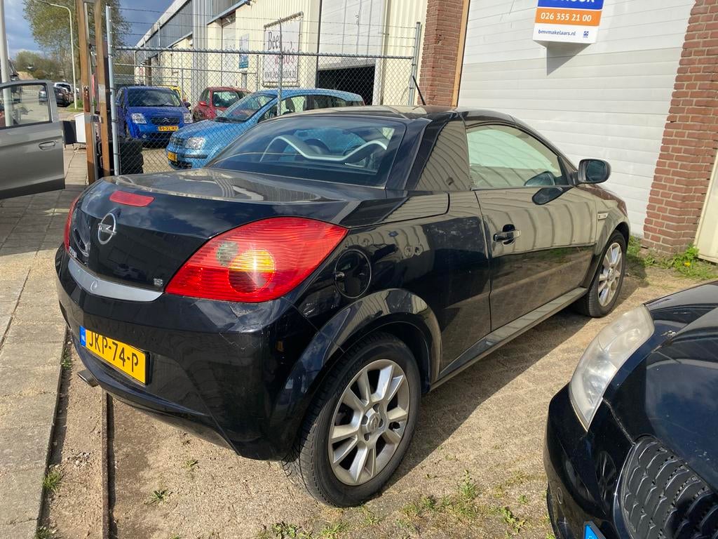 Opel tigra, Auto's, 125 pk, 4 cilinders, 1796 cc, Zwart