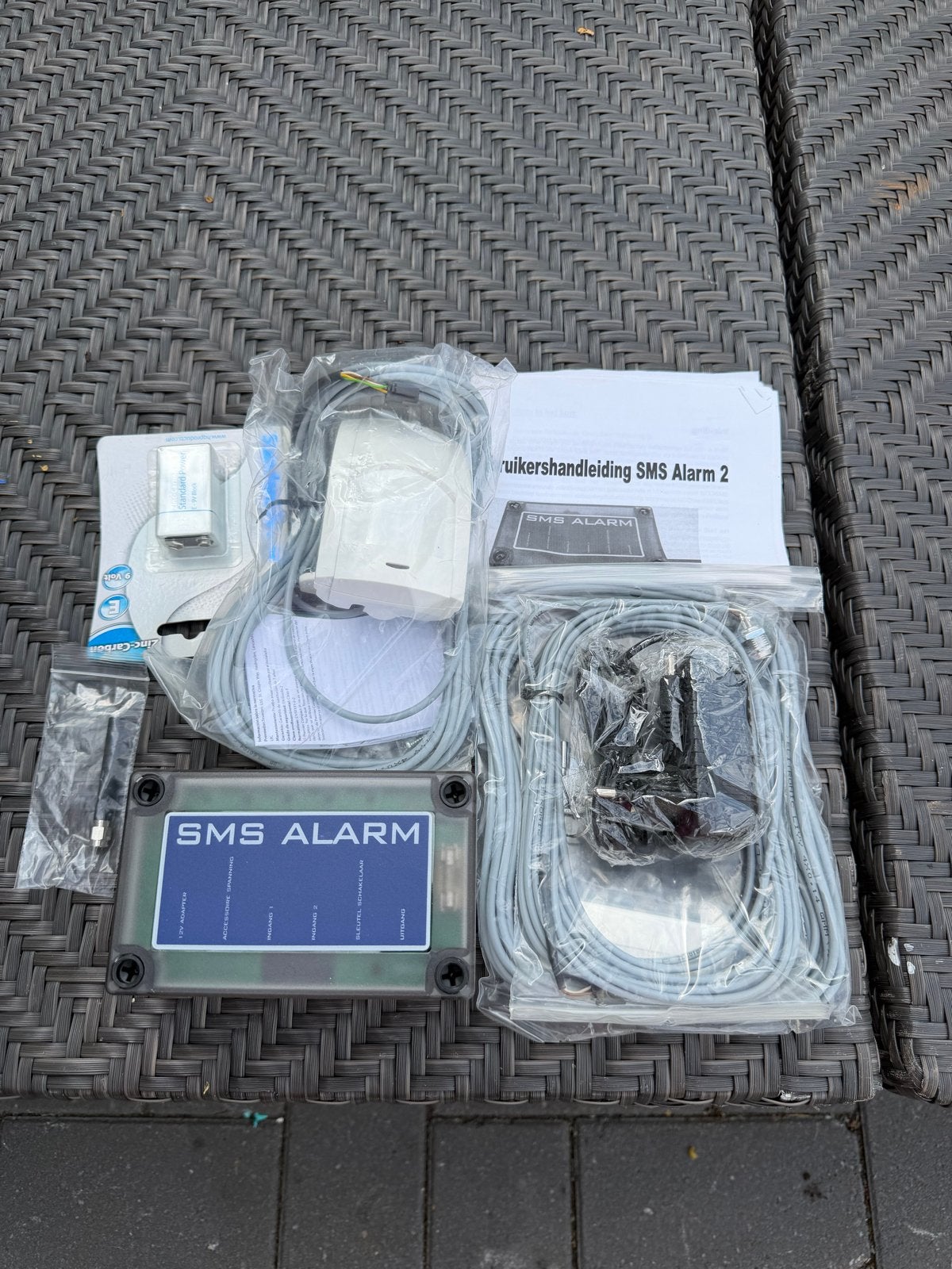 SMS Alarm 2 Beveiligingssysteem met Bewegingsmelder, Verzenden, Zo goed als nieuw, Compleet systeem, Beweging