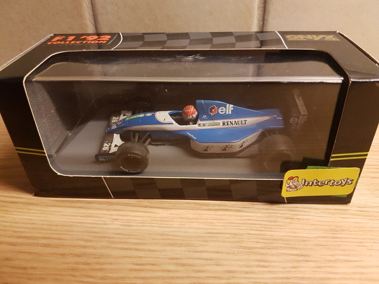 f1 ligier gitanes js37 Erik comas 1992, Hobby en Vrije tijd, Ophalen of Verzenden, Zo goed als nieuw, Auto, Overige merken