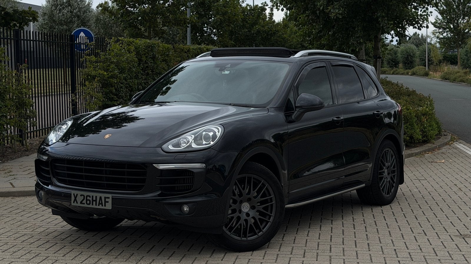 2014 Porsche Cayenne 4.2 TD V8 RHD ENGELS Automaat, Auto's, Automaat, Zwart, Leder, Diesel
