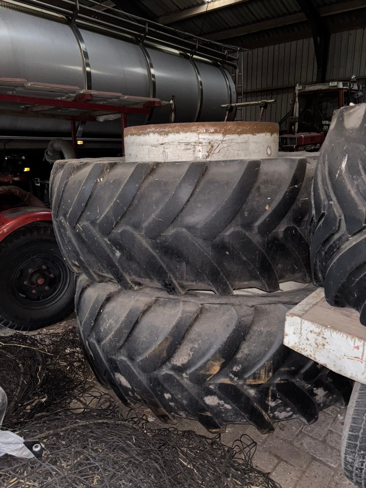 Set dubbellucht Michelin 650/65/42 xm108 met 38 inch ring, Ophalen