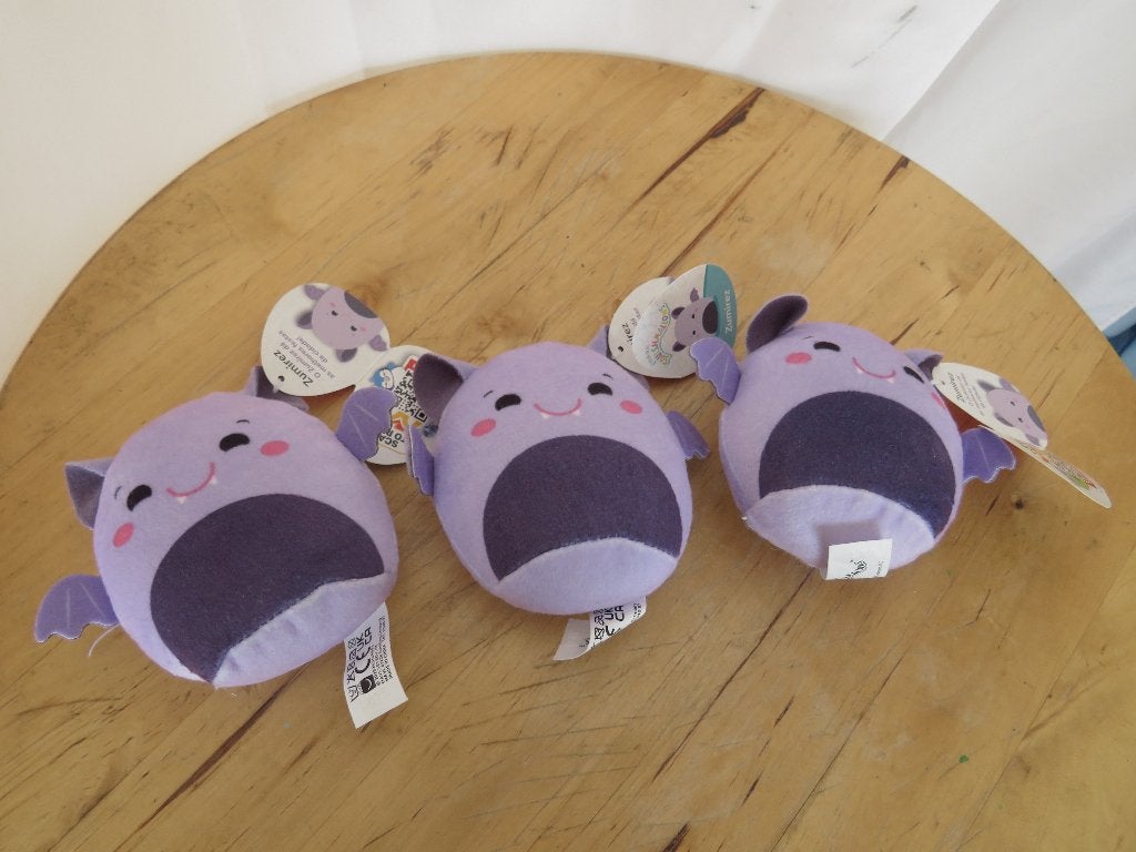 3 nieuwe the bat squishmallows van zumirez, Paars, Overige typen, Nieuw, Ophalen of Verzenden