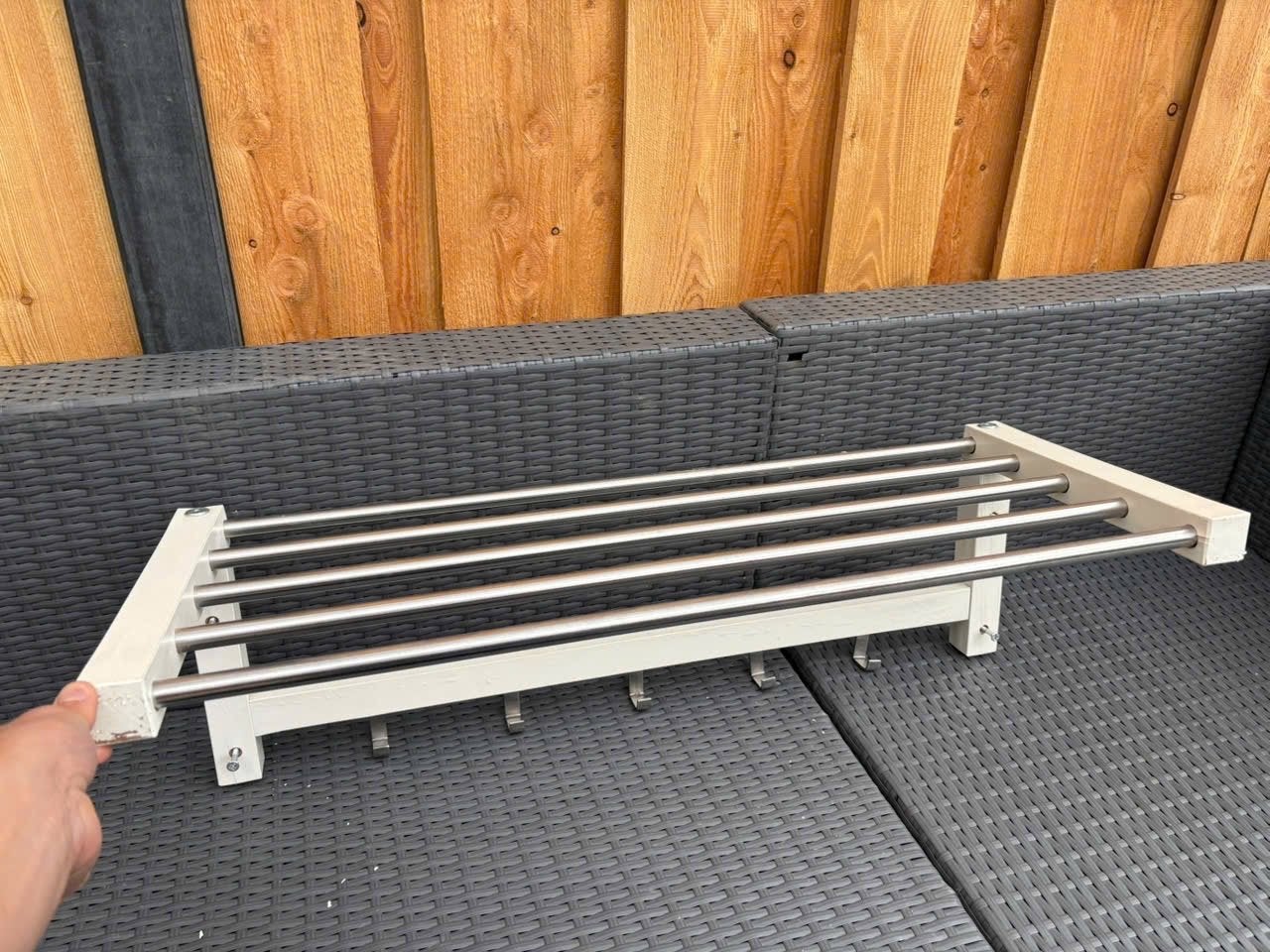 IKEA TJUSIG wandkapstok met 5 haken, Wandkapstok, Gebruikt, Ophalen of Verzenden, Minder dan 100 cm