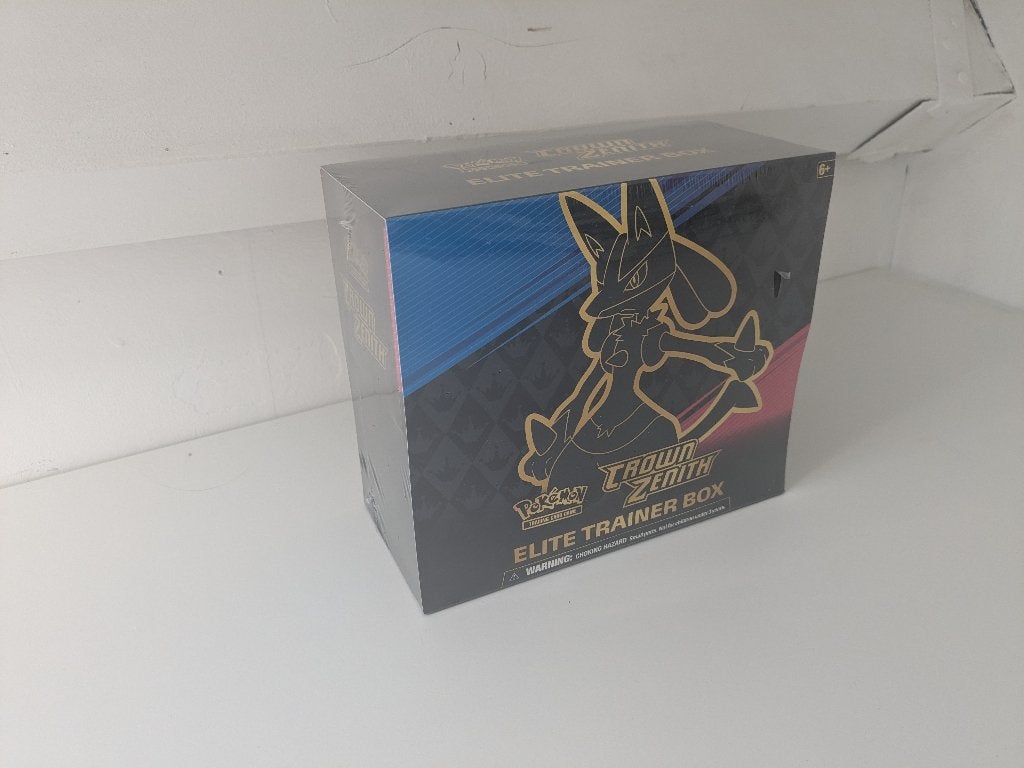 Crown Zenith ETB | Pokémon TCG, Hobby en Vrije tijd, Verzamelkaartspellen | Pokémon, Verzenden, Zo goed als nieuw
