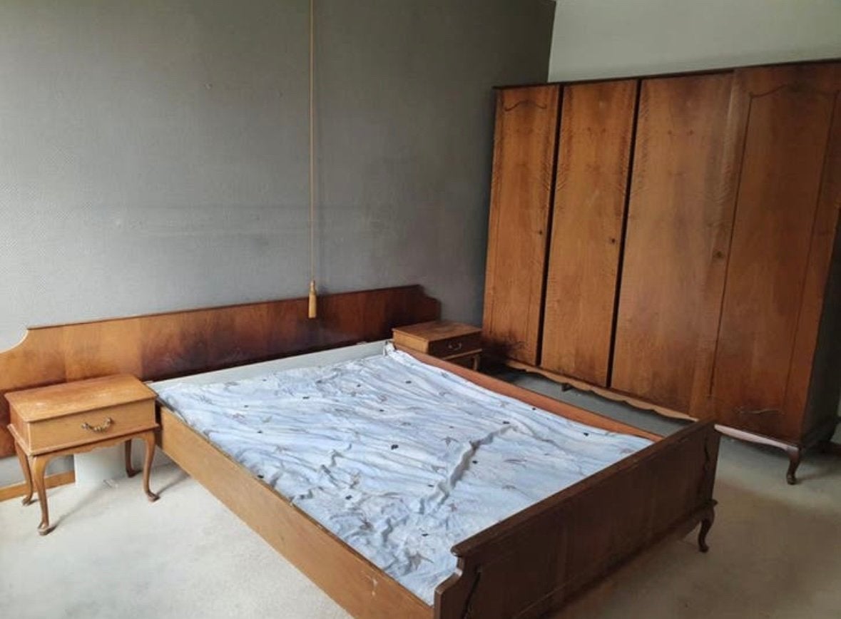 Vintage bed, make-up tafel en 2 nachtkastjes, Huis en Inrichting, Slaapkamer | Complete slaapkamers, Ophalen, Zo goed als nieuw
